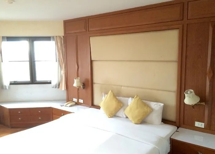 Hotel For Bangkok